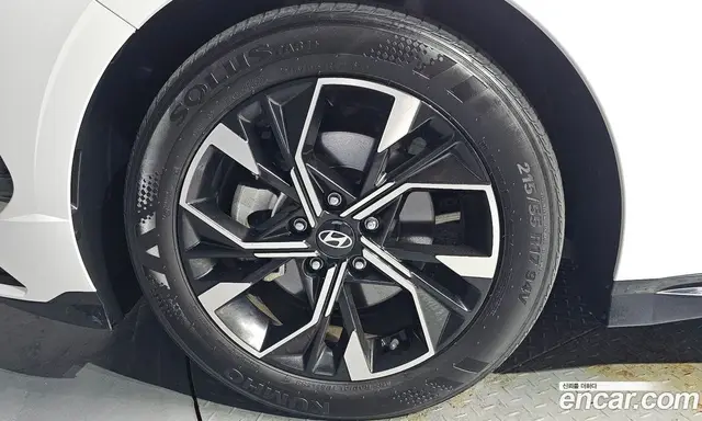 Hyundai Sonata 2023 2.0 автомат (гидро), миниатюра 5 Hyundai Sonata 2023 2.0 автомат (гидро), миниатюра 5