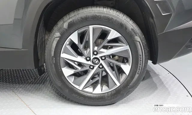 Hyundai Tucson 2023 1.6 автомат (гидро), миниатюра 7 Hyundai Tucson 2023 1.6 автомат (гидро), миниатюра 7