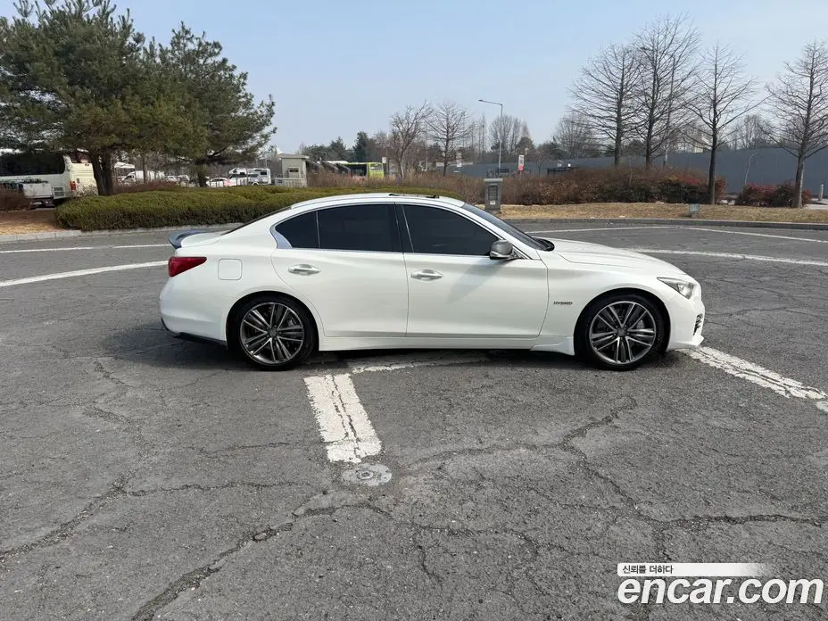 Infiniti Q50 2016 3.5 автомат (гидро), фото 6 Infiniti Q50 2016 3.5 автомат (гидро), фото 6