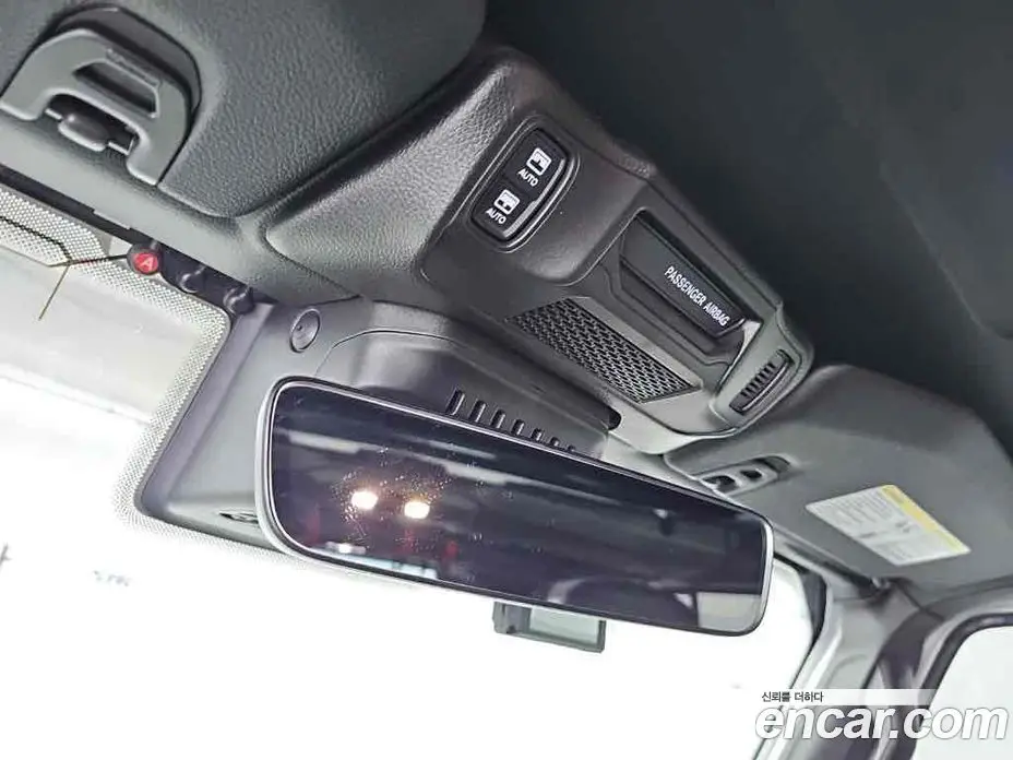 Jeep Wrangler 2025 2.0 автомат (гидро), фото 16 Jeep Wrangler 2025 2.0 автомат (гидро), фото 16
