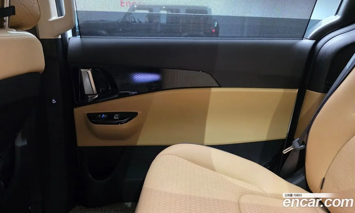 Kia Carnival 2023 2.2 автомат (гидро), фото 15