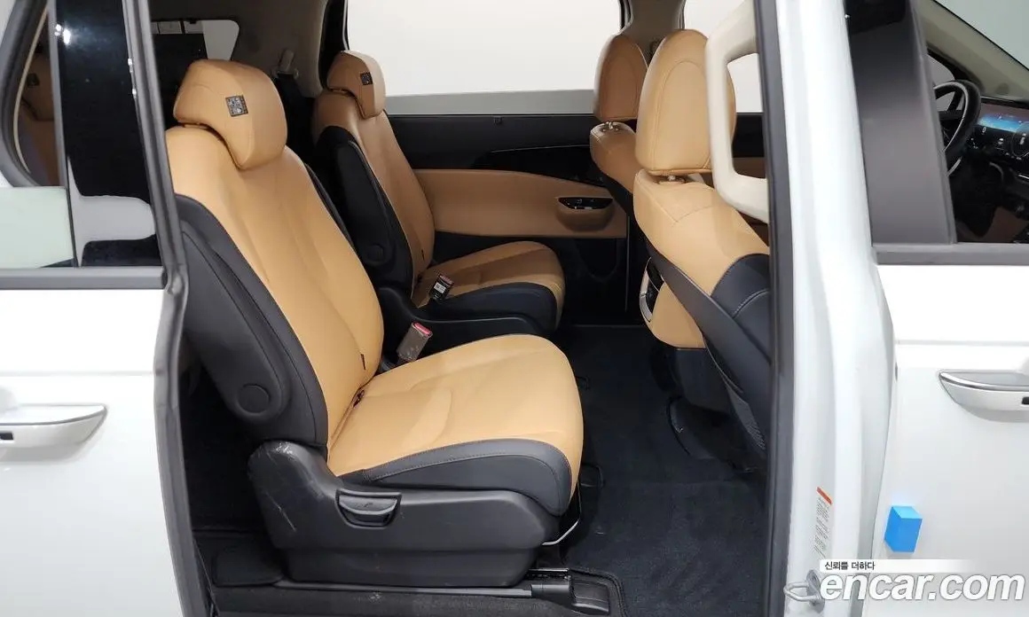 Kia Carnival 2023 3.5 автомат (гидро), фото 17 Kia Carnival 2023 3.5 автомат (гидро), фото 17