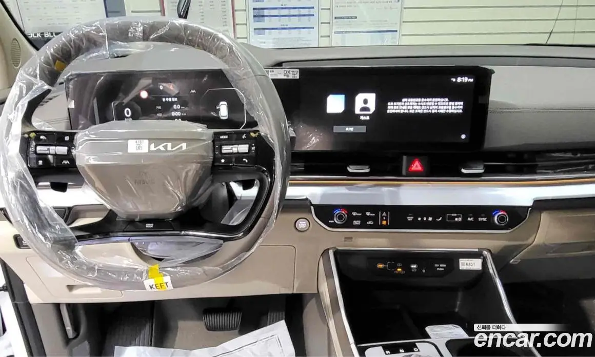 Kia Carnival 2025 1.6 автомат (гидро), фото 6