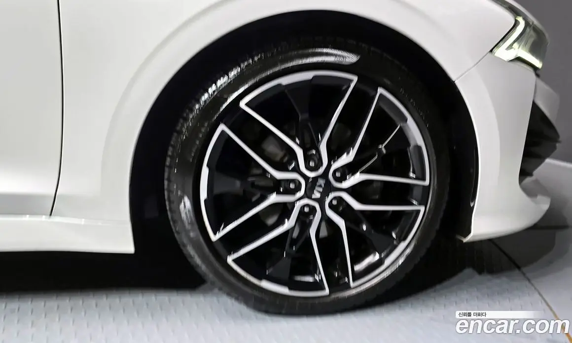 Kia K5 (Optima) 2020 1.6 автомат (гидро), фото 5 Kia K5 (Optima) 2020 1.6 автомат (гидро), фото 5