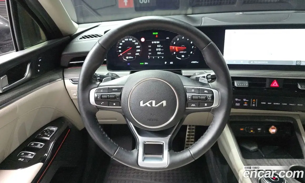 Kia K5 (Optima) 2024 2.0 автомат (гидро), фото 19 Kia K5 (Optima) 2024 2.0 автомат (гидро), фото 19