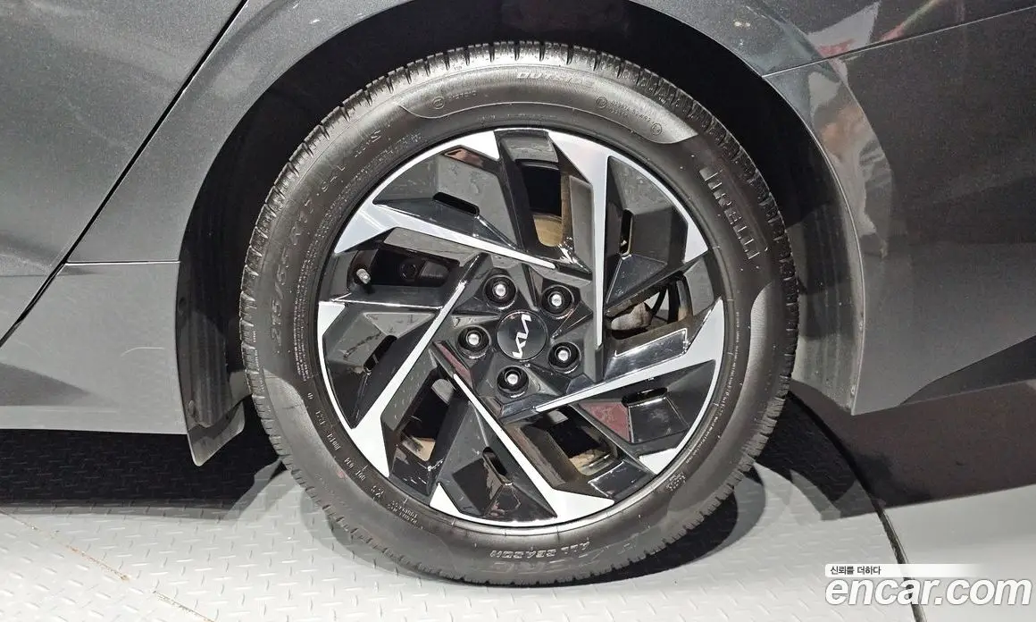 Kia K5 (Optima) 2024 2.0 автомат (гидро), фото 7 Kia K5 (Optima) 2024 2.0 автомат (гидро), фото 7