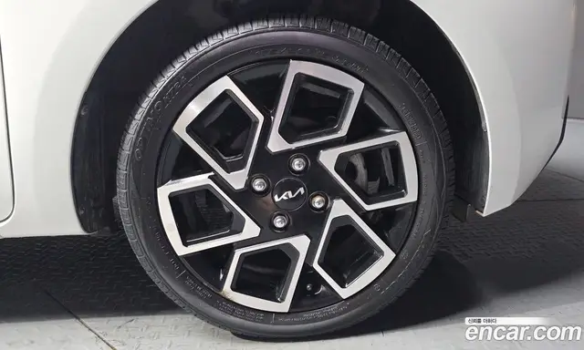 Kia Ray 2023 1.0 автомат (гидро), миниатюра 7