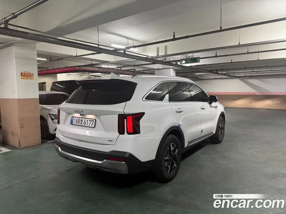 Kia Sorento 2025 1.6 автомат (гидро), фото 15 Kia Sorento 2025 1.6 автомат (гидро), фото 15