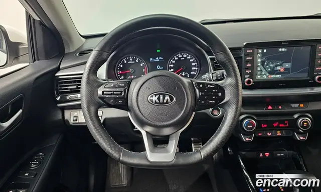 Kia Stonic 2020 1.0 автомат (гидро), миниатюра 12