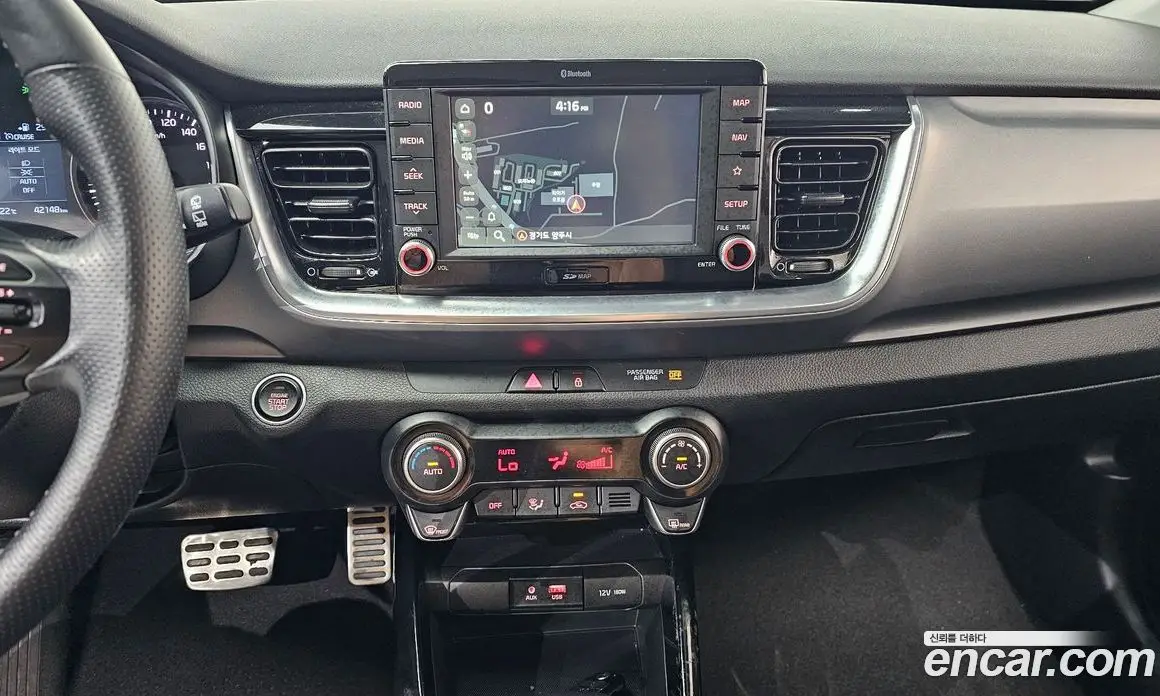 Kia Stonic 2020 1.0 автомат (гидро), фото 13 Kia Stonic 2020 1.0 автомат (гидро), фото 13