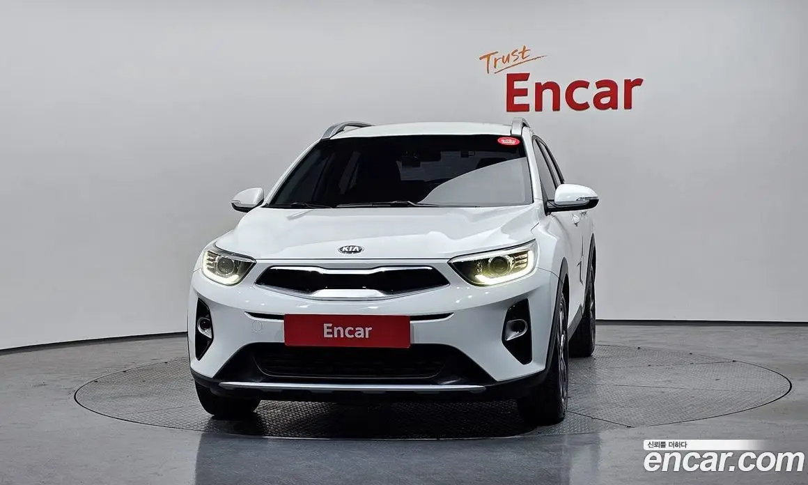 Kia Stonic 2020 1.0 автомат (гидро), фото 3 Kia Stonic 2020 1.0 автомат (гидро), фото 3