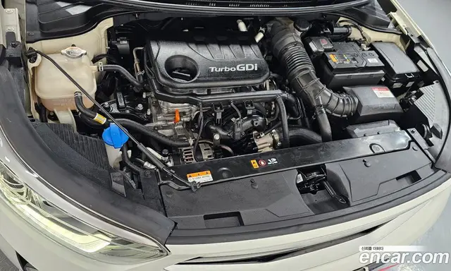 Kia Stonic 2020 1.0 автомат (гидро), миниатюра 6 Kia Stonic 2020 1.0 автомат (гидро), миниатюра 6