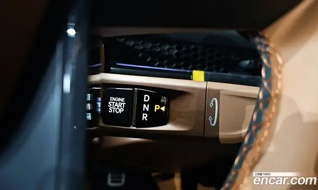 Kia Tasman 2025 2.5 автомат (гидро), миниатюра 9