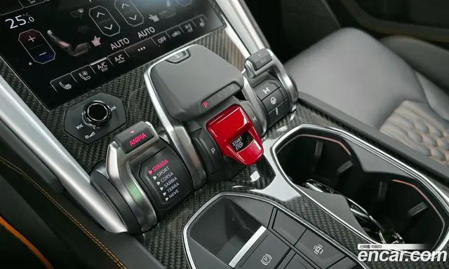 Lamborghini Urus 2024 4.0 автомат (гидро), миниатюра 9 Lamborghini Urus 2024 4.0 автомат (гидро), миниатюра 9