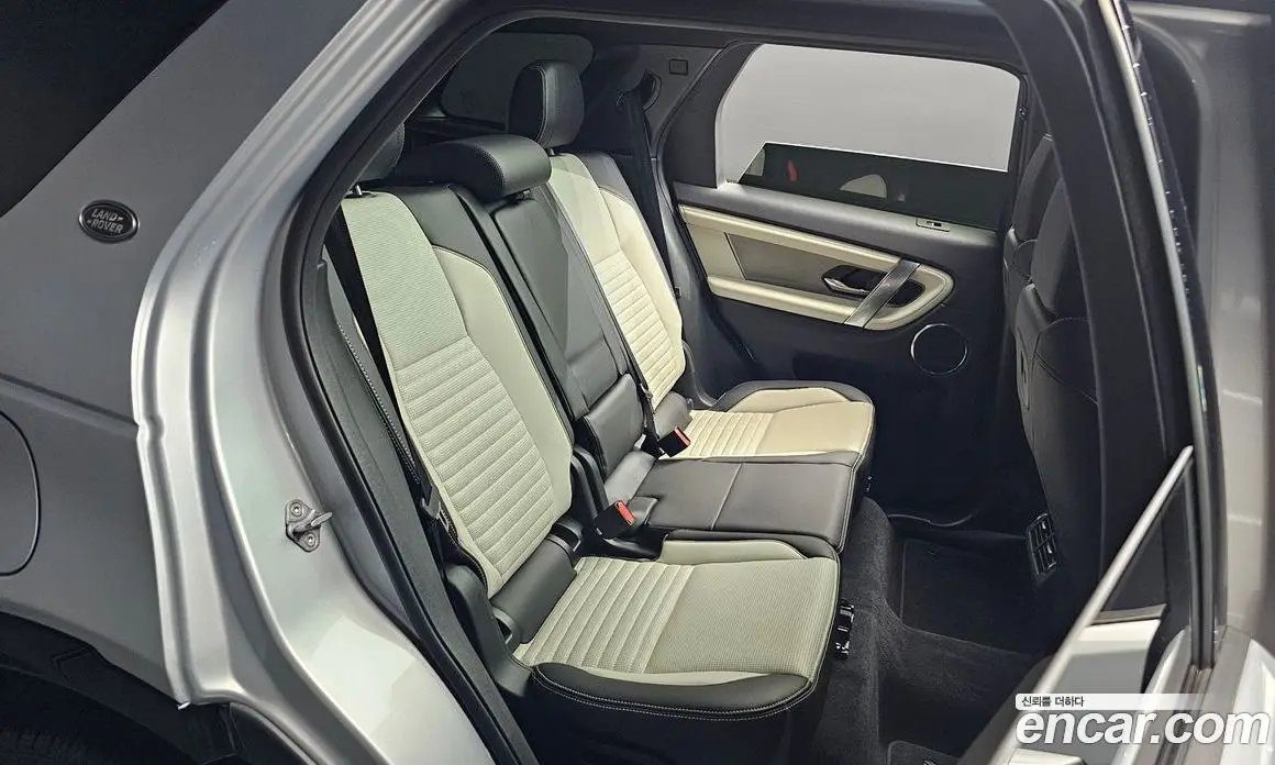 Land Rover Discovery Sport 2025 2.0 автомат (гидро), фото 17 Land Rover Discovery Sport 2025 2.0 автомат (гидро), фото 17