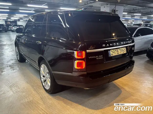 Land Rover Range Rover 2020 4.4 автомат (гидро), миниатюра 2 Land Rover Range Rover 2020 4.4 автомат (гидро), миниатюра 2