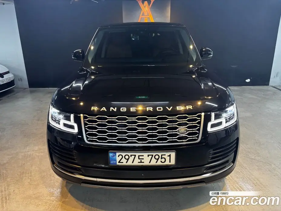 Land Rover Range Rover 2020 4.4 автомат (гидро), фото 3 Land Rover Range Rover 2020 4.4 автомат (гидро), фото 3