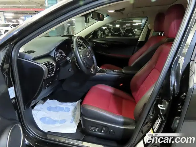 Lexus NX 2019 2.5 автомат (гидро), миниатюра 6 Lexus NX 2019 2.5 автомат (гидро), миниатюра 6
