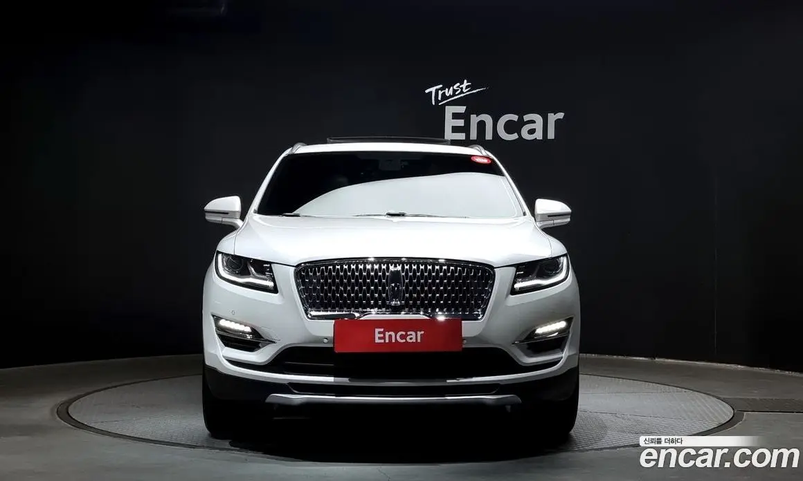 Lincoln MKC 2018 2.0 автомат (гидро), фото 3 Lincoln MKC 2018 2.0 автомат (гидро), фото 3