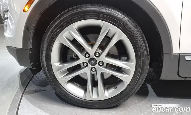 Lincoln MKC 2018 2.0 автомат (гидро), миниатюра 5 Lincoln MKC 2018 2.0 автомат (гидро), миниатюра 5