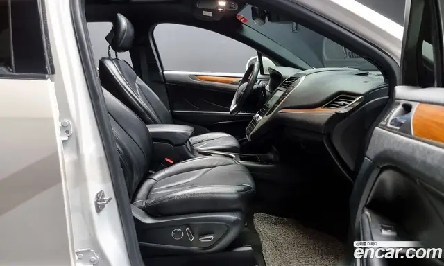 Lincoln MKC 2018 2.0 автомат (гидро), миниатюра 10 Lincoln MKC 2018 2.0 автомат (гидро), миниатюра 10