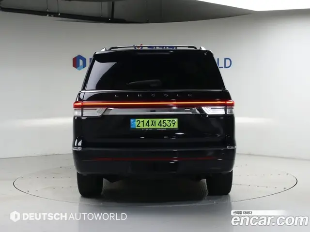 Lincoln Navigator 2023 3.5 автомат (гидро), миниатюра 4 Lincoln Navigator 2023 3.5 автомат (гидро), миниатюра 4
