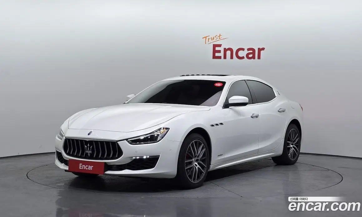 Maserati Ghibli 2020 3.0 автомат (гидро), фото 1 Maserati Ghibli 2020 3.0 автомат (гидро), фото 1