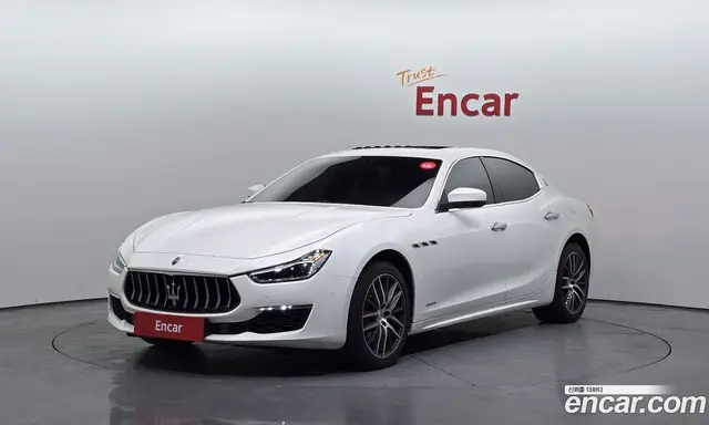 Maserati Ghibli 2020 3.0 автомат (гидро), миниатюра 1 Maserati Ghibli 2020 3.0 автомат (гидро), миниатюра 1