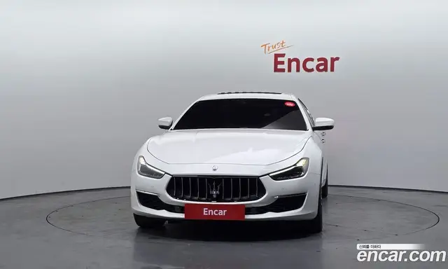 Maserati Ghibli 2020 3.0 автомат (гидро), миниатюра 3 Maserati Ghibli 2020 3.0 автомат (гидро), миниатюра 3