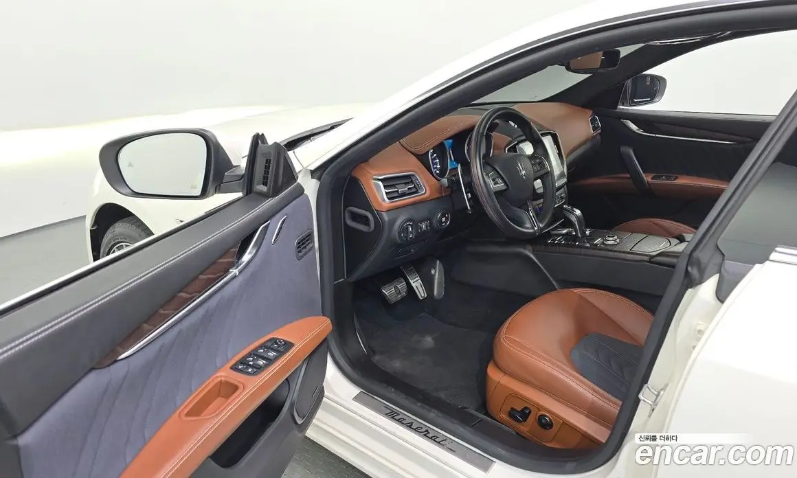 Maserati Ghibli 2020 3.0 автомат (гидро), фото 10 Maserati Ghibli 2020 3.0 автомат (гидро), фото 10