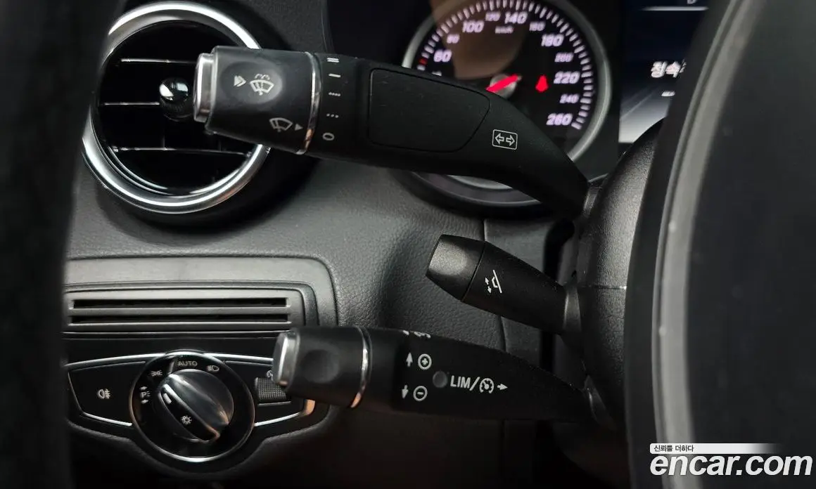 Mercedes-Benz C-Class 2015 1.6 автомат (гидро), фото 19 Mercedes-Benz C-Class 2015 1.6 автомат (гидро), фото 19