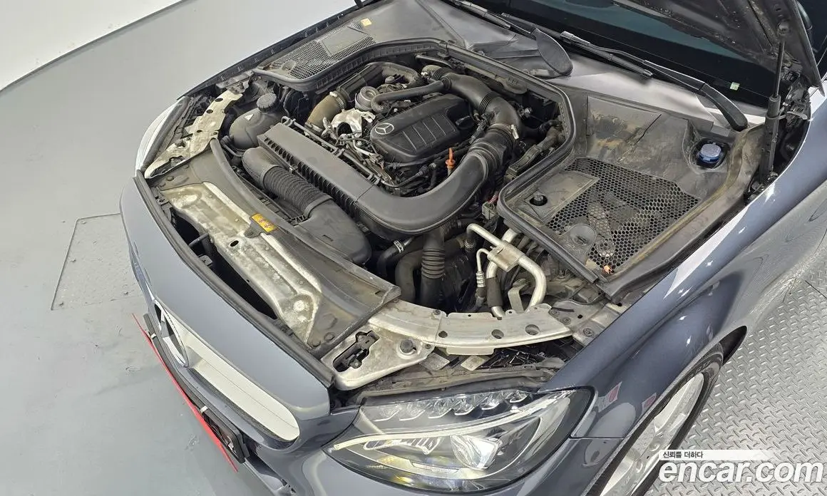 Mercedes-Benz C-Class 2015 1.6 автомат (гидро), фото 6 Mercedes-Benz C-Class 2015 1.6 автомат (гидро), фото 6