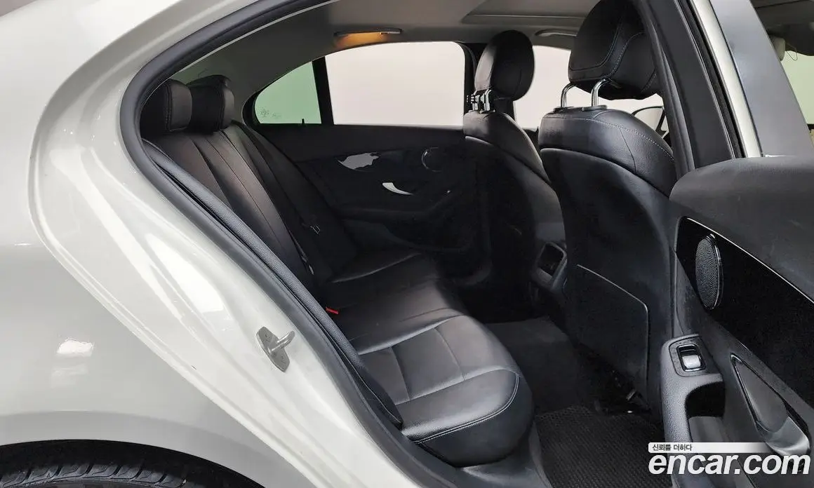 Mercedes-Benz C-Class 2016 2.0 автомат (гидро), фото 11 Mercedes-Benz C-Class 2016 2.0 автомат (гидро), фото 11