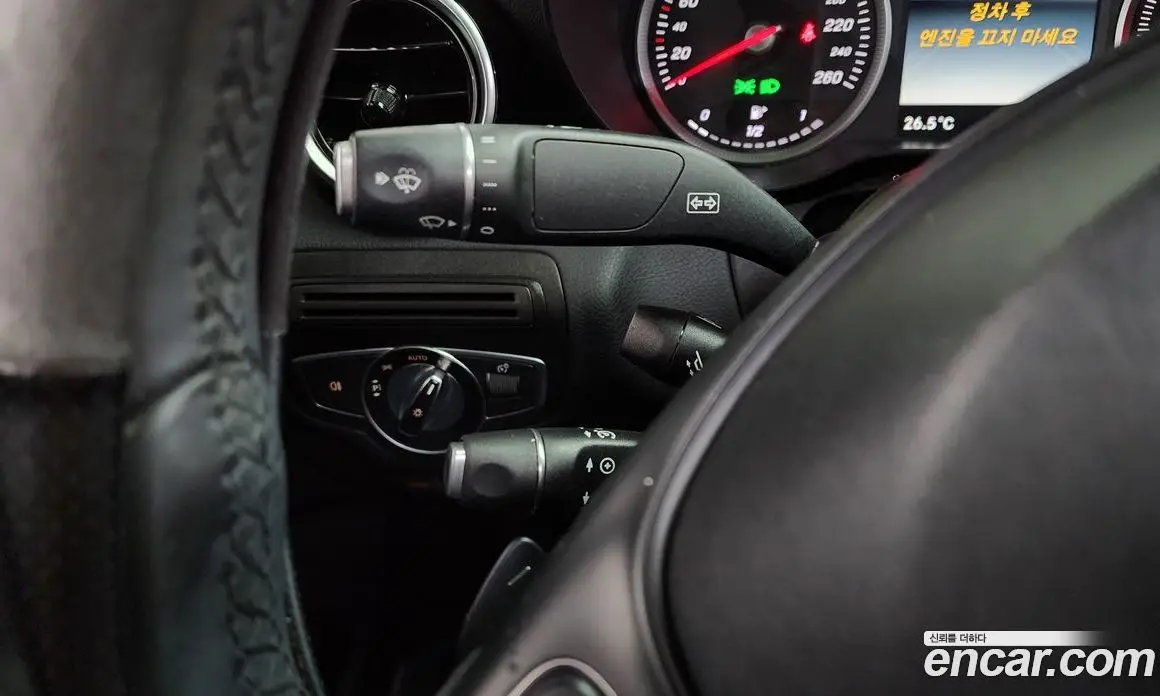 Mercedes-Benz C-Class 2016 2.0 автомат (гидро), фото 16 Mercedes-Benz C-Class 2016 2.0 автомат (гидро), фото 16