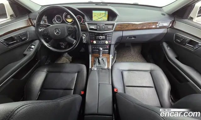 Mercedes-Benz E-Class 2011 1.8 автомат (гидро), миниатюра 7