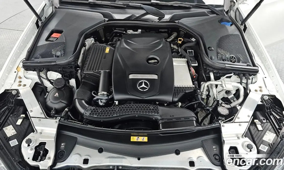 Mercedes-Benz E-Class 2020 2.0 автомат (гидро), фото 6 Mercedes-Benz E-Class 2020 2.0 автомат (гидро), фото 6