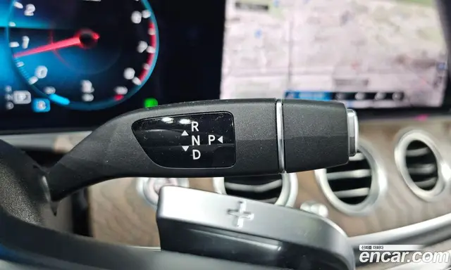 Mercedes-Benz E-Class 2020 2.0 автомат (гидро), миниатюра 9 Mercedes-Benz E-Class 2020 2.0 автомат (гидро), миниатюра 9
