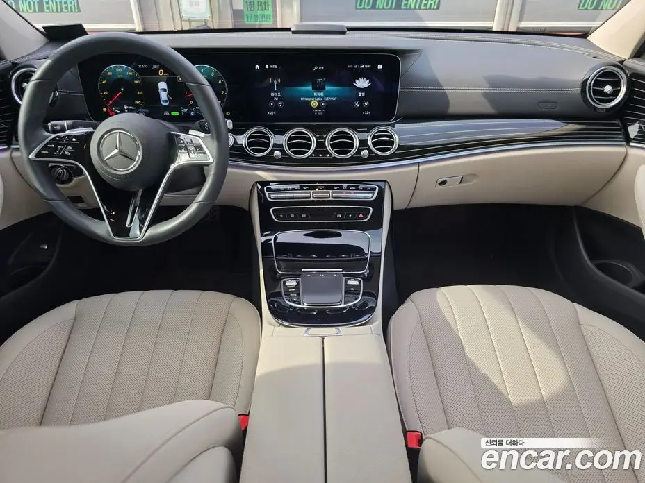 Mercedes-Benz E-Class 2023 3.0 автомат (гидро), фото 7 Mercedes-Benz E-Class 2023 3.0 автомат (гидро), фото 7