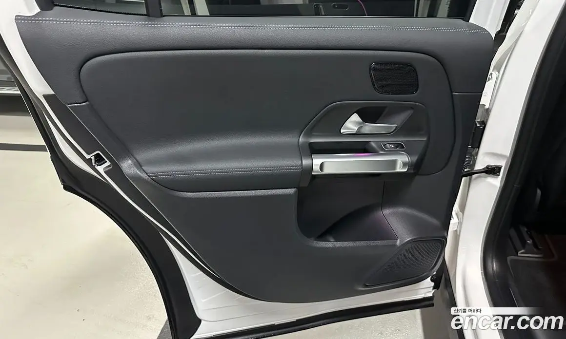Mercedes-Benz EQB 2023 автомат (гидро), фото 19 Mercedes-Benz EQB 2023 автомат (гидро), фото 19