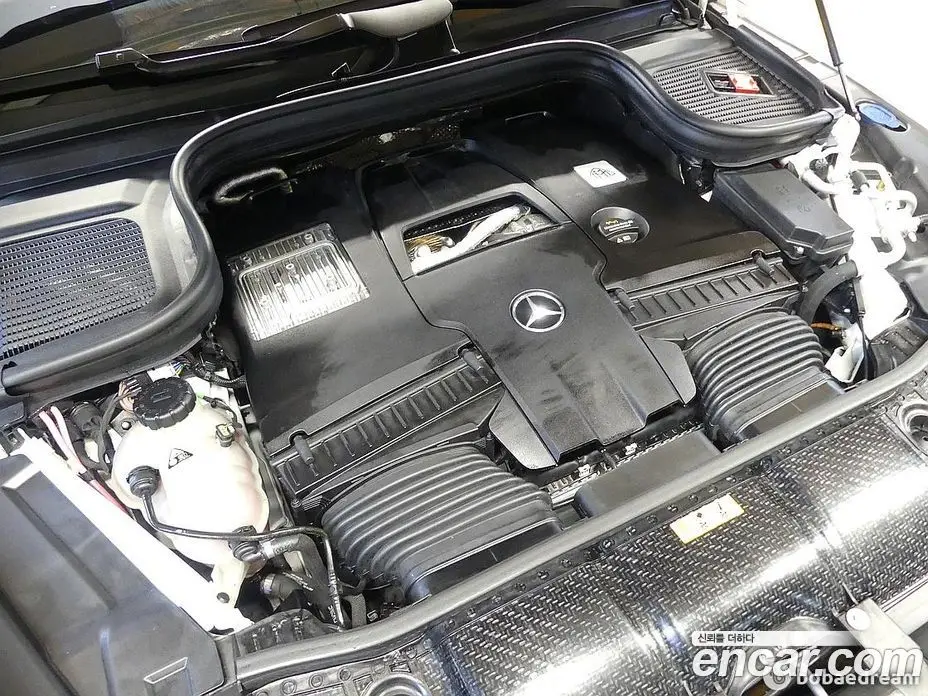 Mercedes-Benz GLS-Class 2023 4.0 автомат (гидро), фото 6