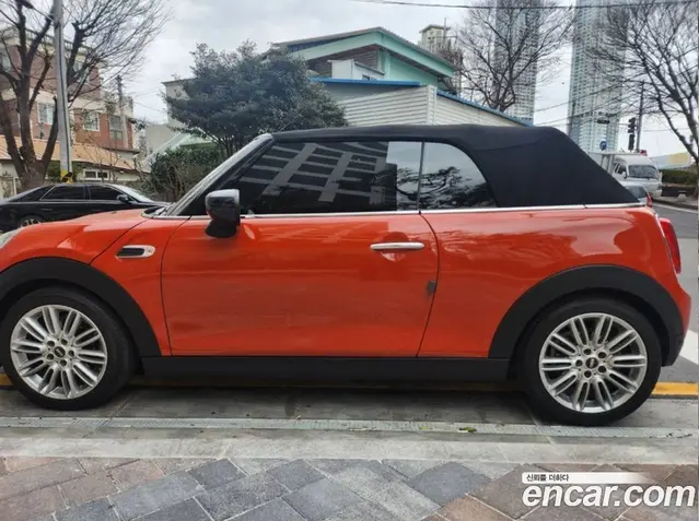 Mini Cooper Convertible 2020 1.5 автомат (гидро), миниатюра 3