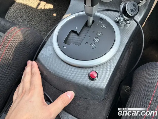 Nissan 350Z 2003 3.5 автомат (гидро), миниатюра 12