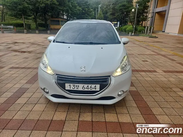 Peugeot 208, 2014, 152 000 км