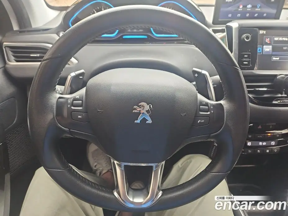Peugeot 208 2014 1.6 автомат (гидро), фото 7 Peugeot 208 2014 1.6 автомат (гидро), фото 7