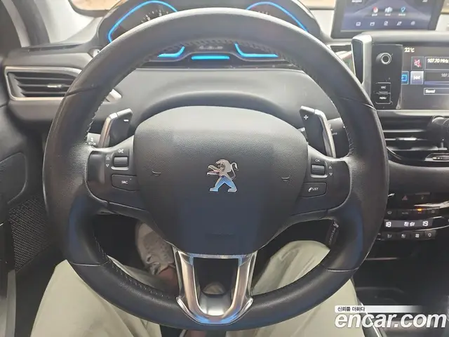 Peugeot 208 2014 1.6 автомат (гидро), миниатюра 7 Peugeot 208 2014 1.6 автомат (гидро), миниатюра 7