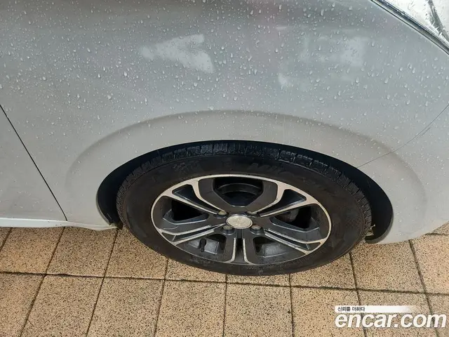 Peugeot 208 2014 1.6 автомат (гидро), миниатюра 10 Peugeot 208 2014 1.6 автомат (гидро), миниатюра 10
