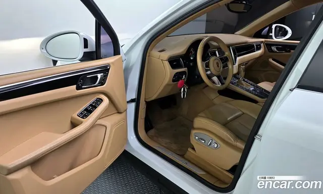 Porsche Macan 2016 3.0 автомат (гидро), миниатюра 10