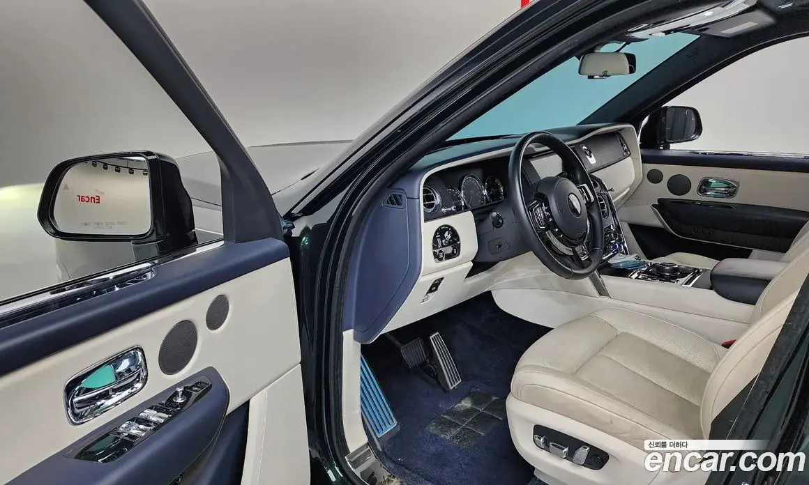 Rolls-Royce Cullinan 2020 6.7 автомат (гидро), фото 13 Rolls-Royce Cullinan 2020 6.7 автомат (гидро), фото 13