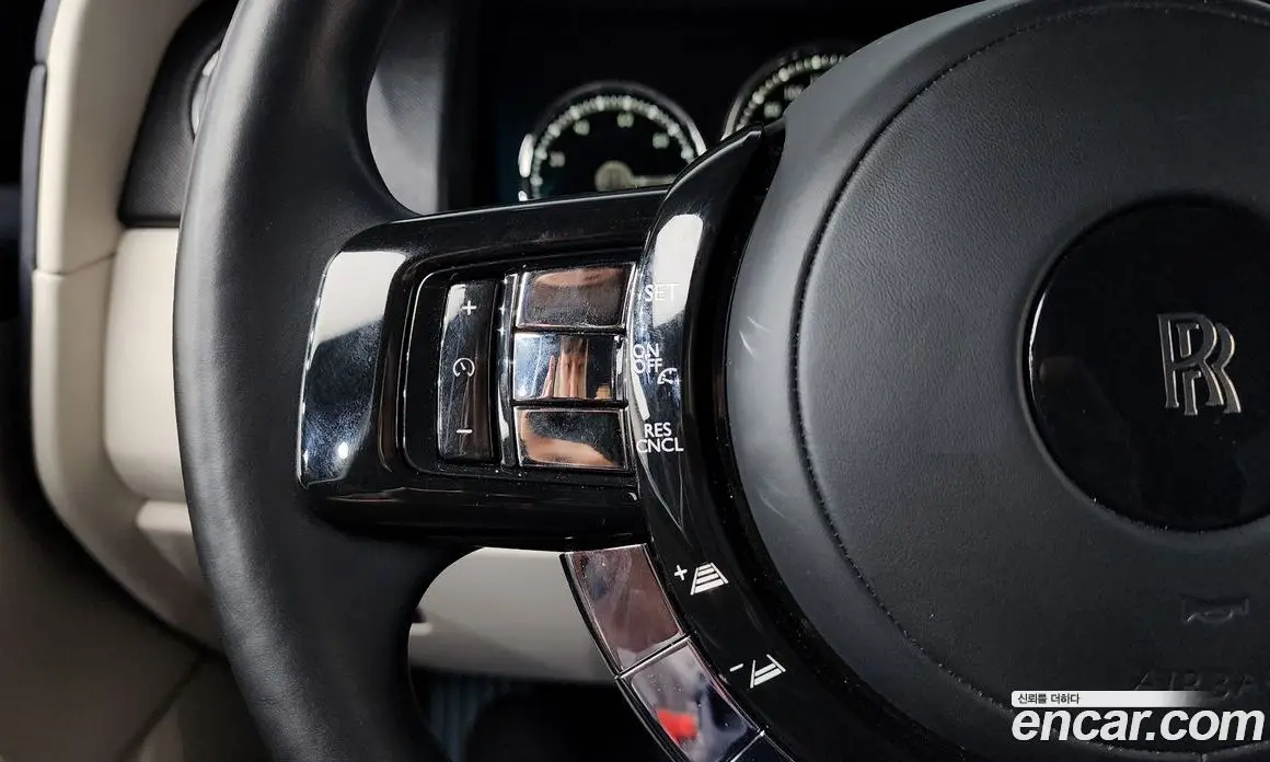 Rolls-Royce Cullinan 2020 6.7 автомат (гидро), фото 24 Rolls-Royce Cullinan 2020 6.7 автомат (гидро), фото 24