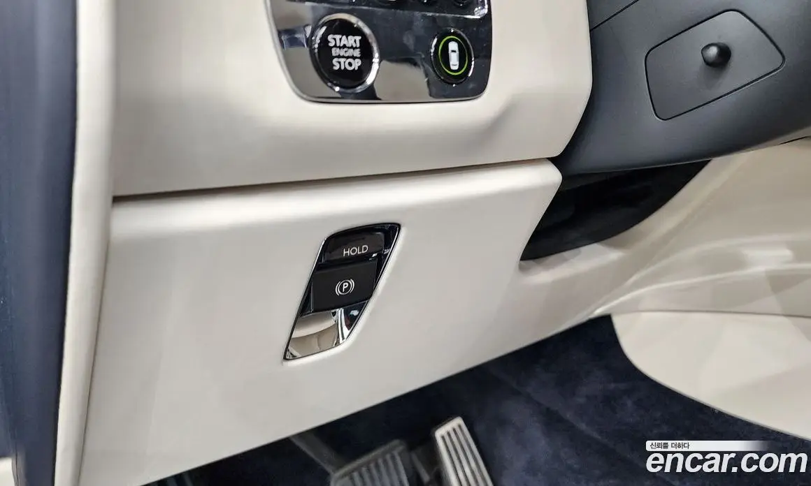 Rolls-Royce Cullinan 2020 6.7 автомат (гидро), фото 41 Rolls-Royce Cullinan 2020 6.7 автомат (гидро), фото 41